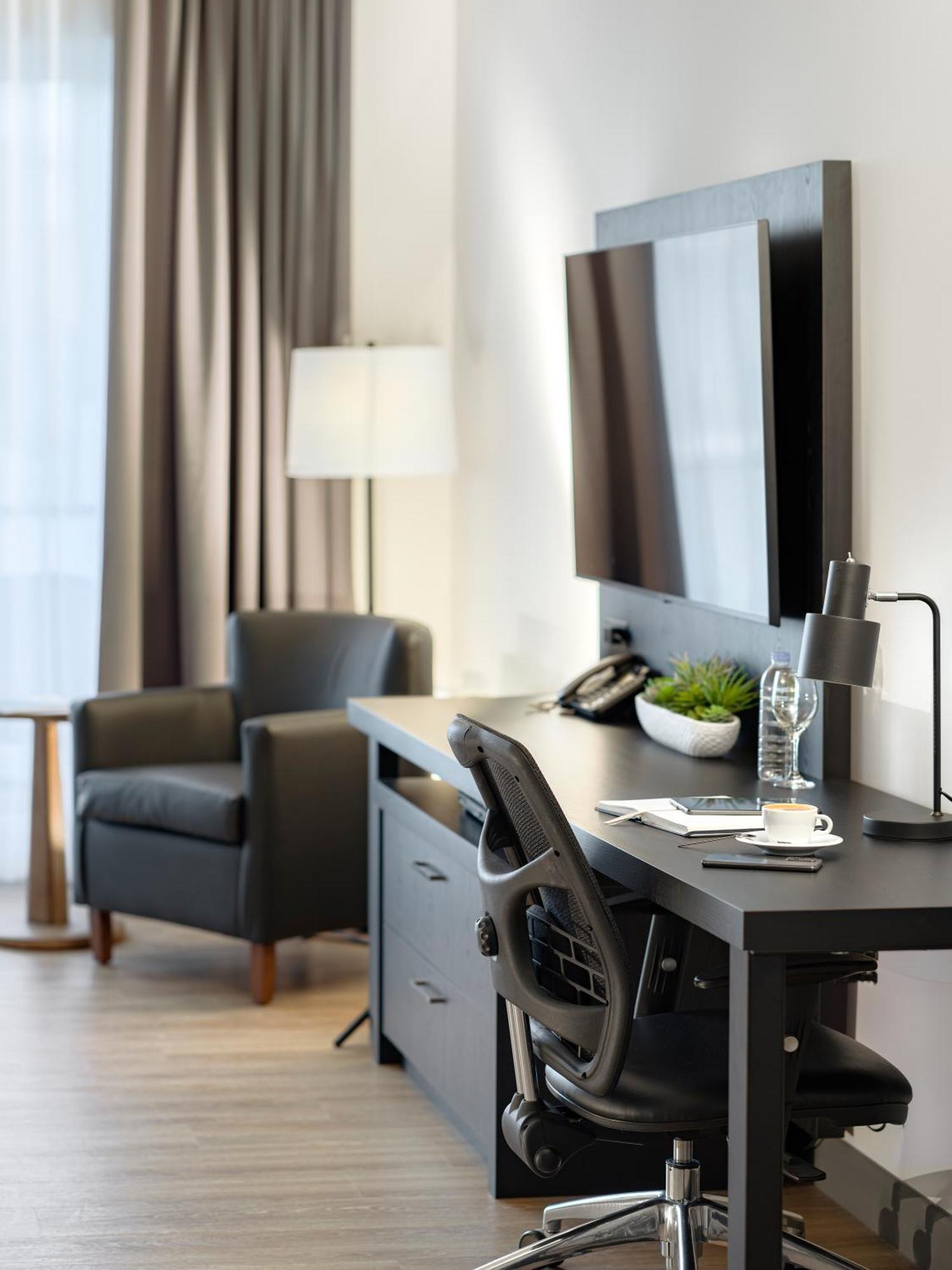 Hotel Rive Gauche Beloeil Zewnętrze zdjęcie