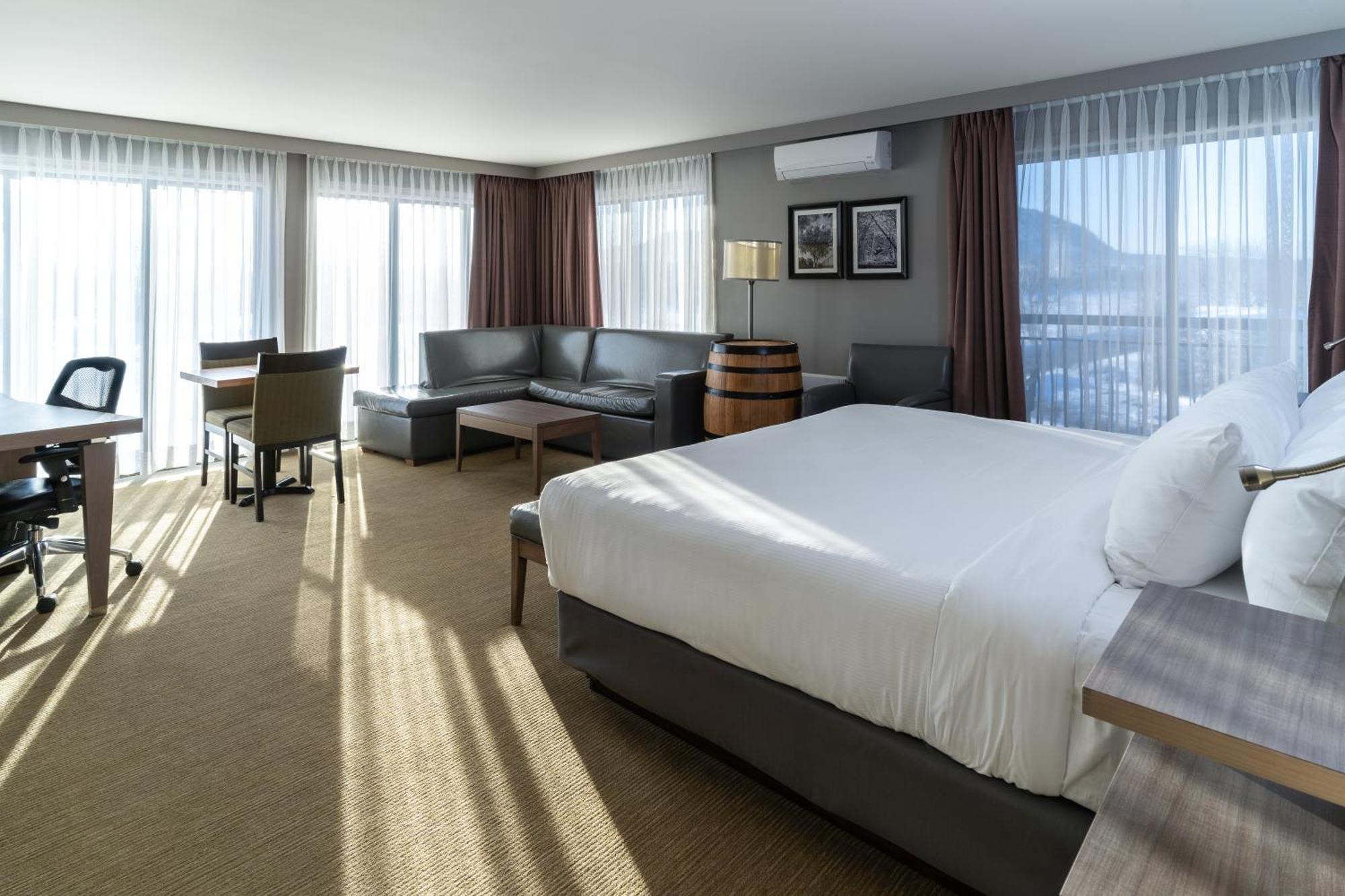 Hotel Rive Gauche Beloeil Zewnętrze zdjęcie
