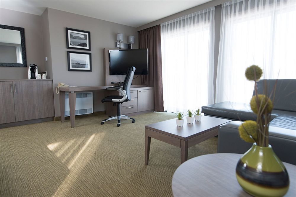 Hotel Rive Gauche Beloeil Zewnętrze zdjęcie