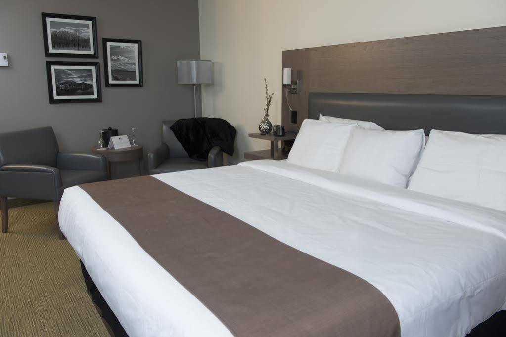 Hotel Rive Gauche Beloeil Zewnętrze zdjęcie
