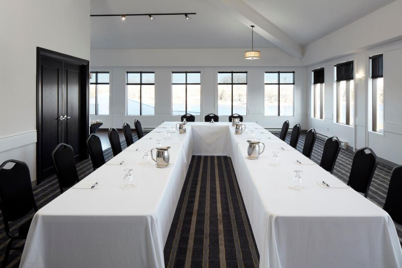 Hotel Rive Gauche Beloeil Zewnętrze zdjęcie