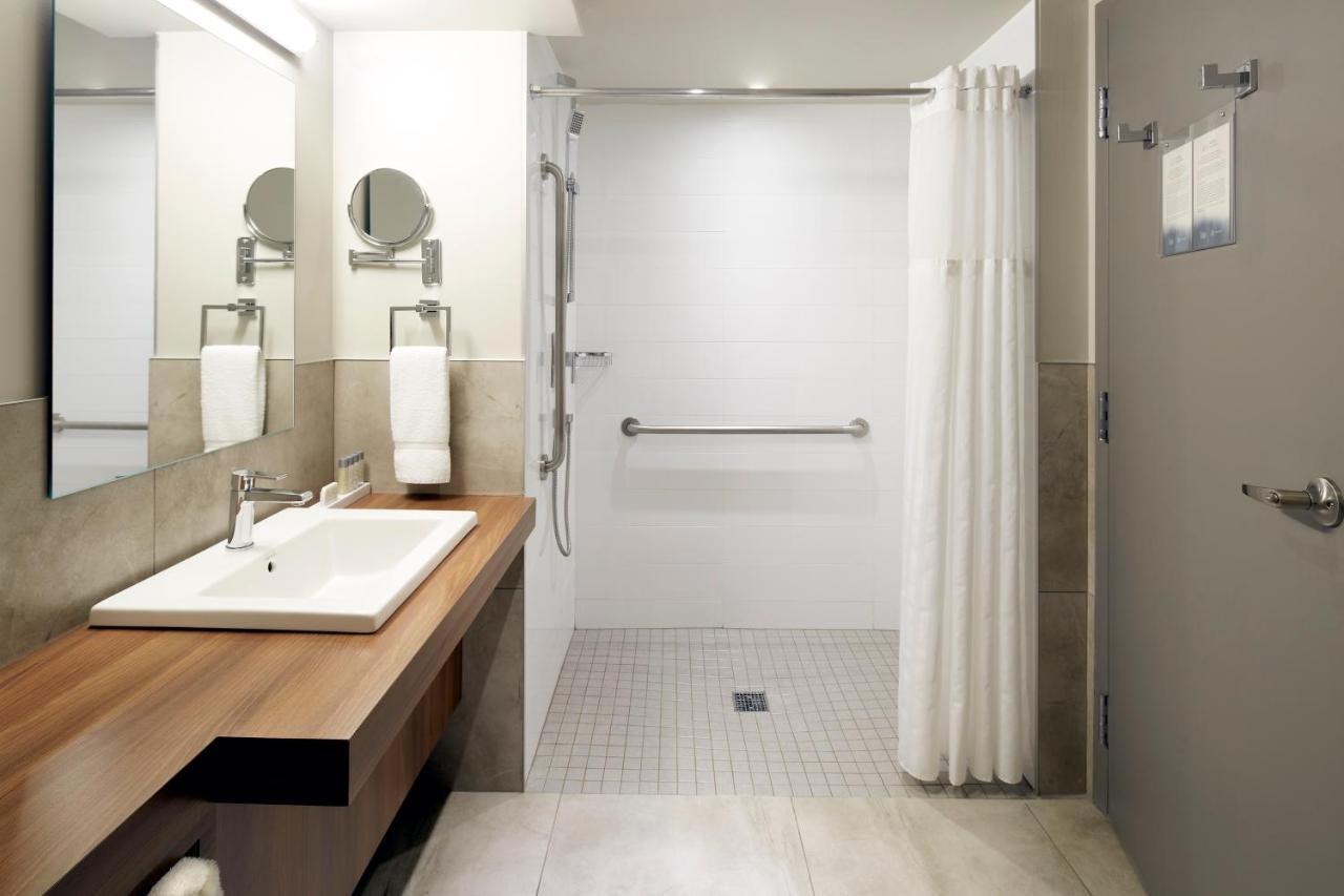 Hotel Rive Gauche Beloeil Zewnętrze zdjęcie